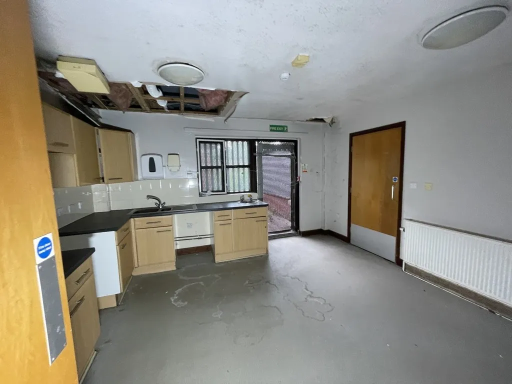 Fernlea, 59 Fort Ann Road, Soothill, Batley, West Yorkshire, WF17 6LS