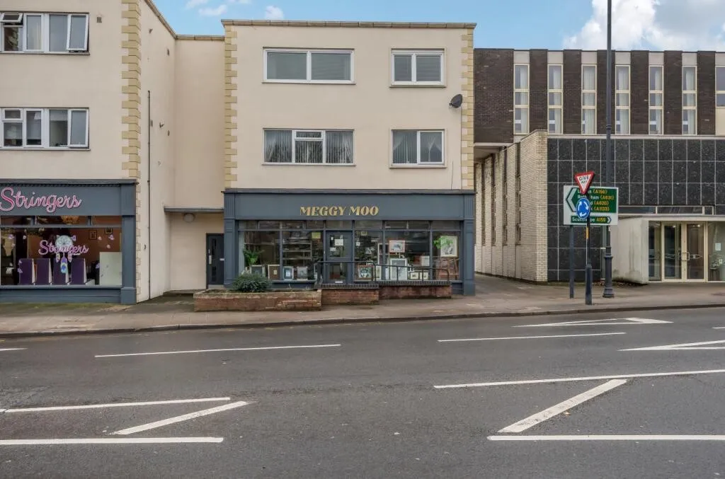 3 & 5 North Street, Gainsborough, Lincolnshire, DN21 2HP