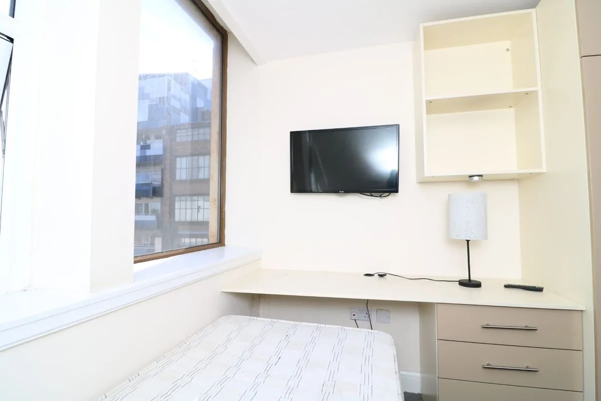 Flat 13, 10-12 Pall Mall, Liverpool, Liverpool, L3 6AL