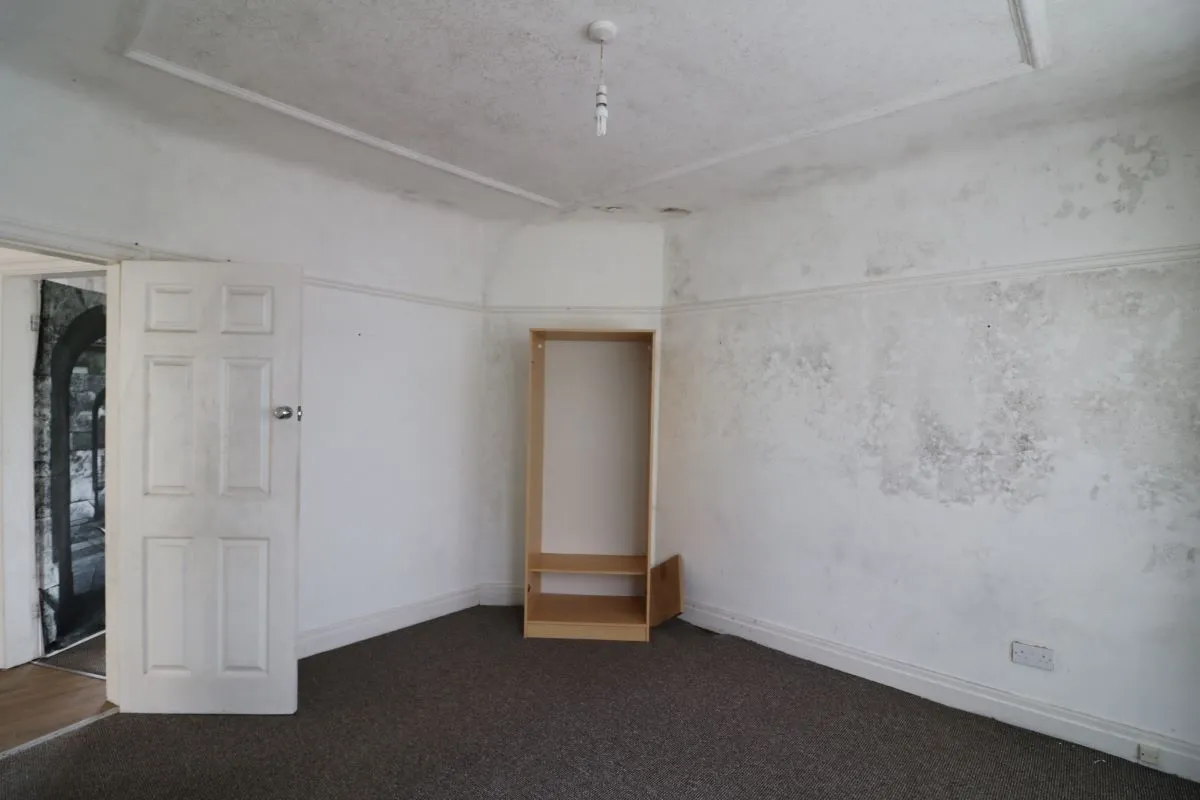 27 The Crescent, Maghull, Liverpool, Merseyside, L31 7BL