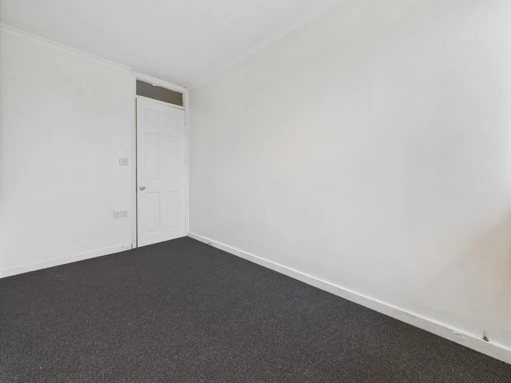 3 bed Terraced