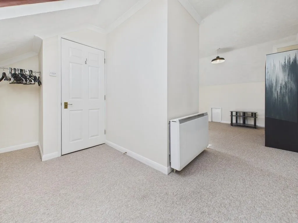 2 bed Apartment