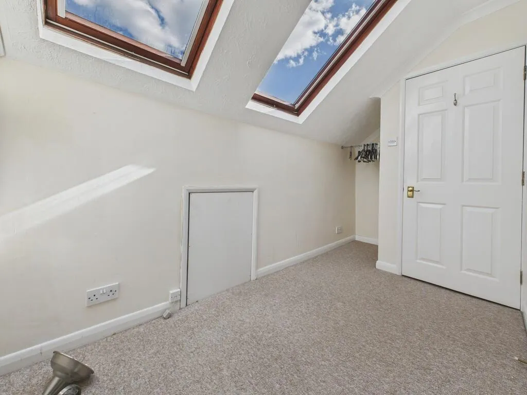 2 bed Apartment