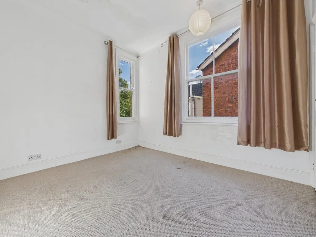 2 bed Apartment