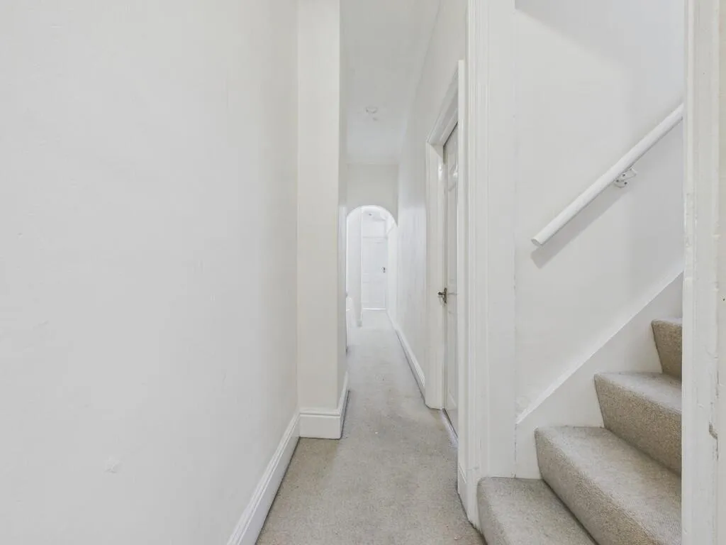 2 bed Apartment