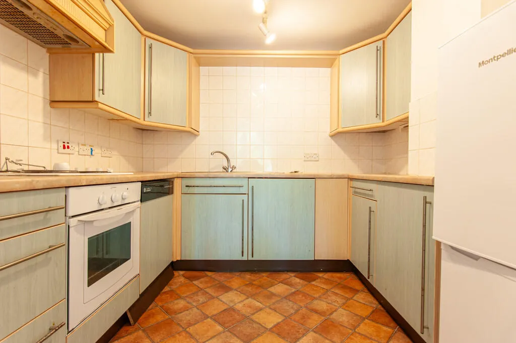 1 bed Apartment