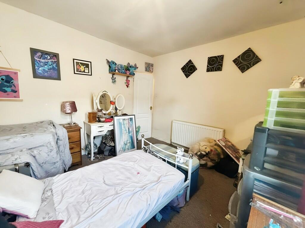 3 bed Terraced