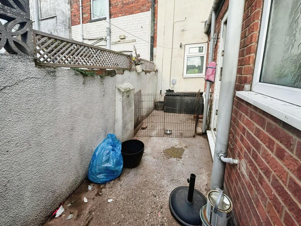 3 bed Terraced