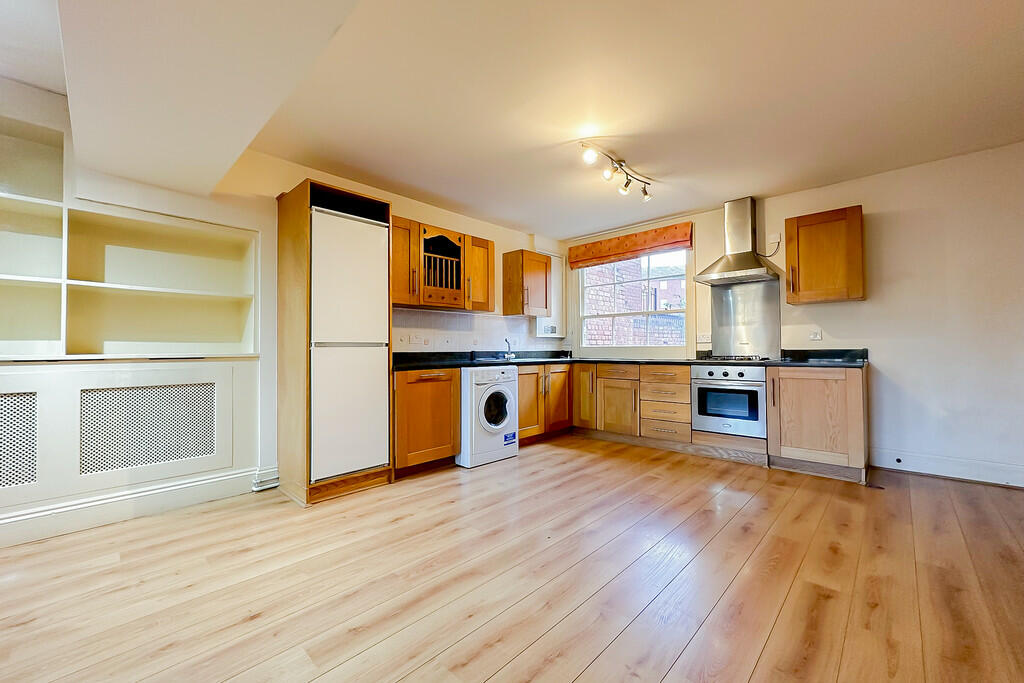 3 bed Terraced