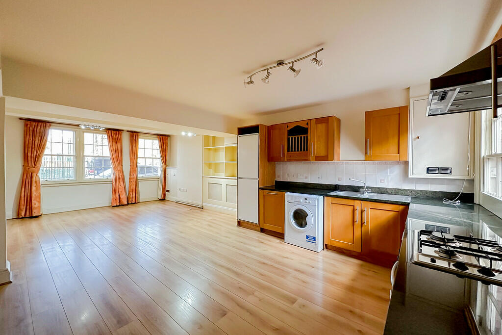 3 bed Terraced
