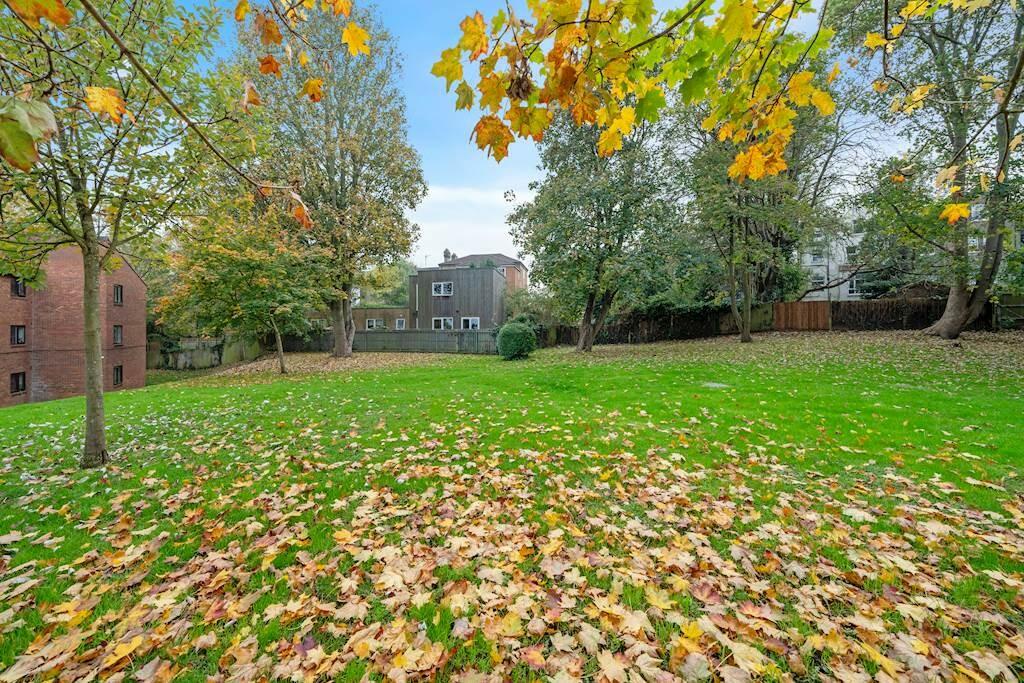 2 bed Apartment