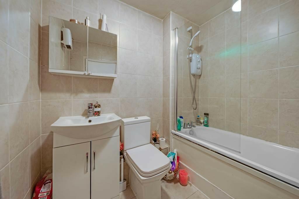 2 bed Apartment