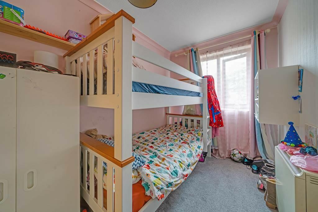 2 bed Apartment