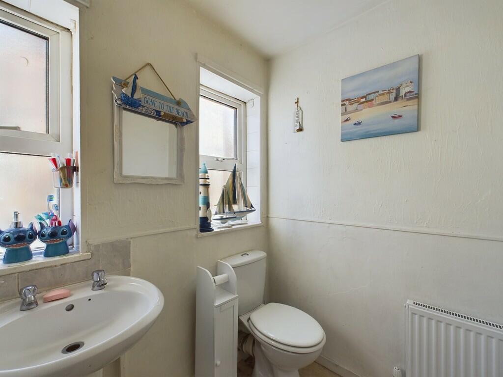 3 bed Semi-Detached