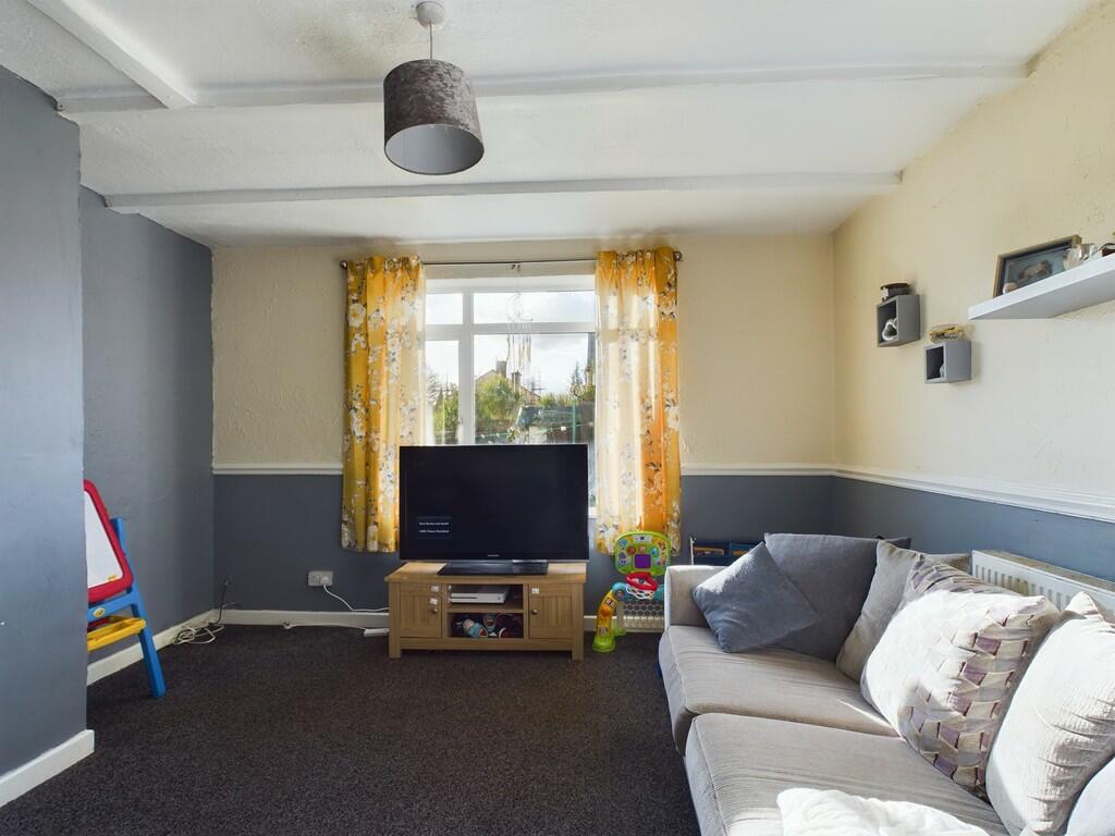 3 bed Semi-Detached