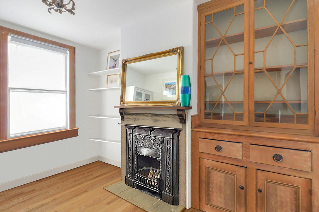 2 bed Character Property