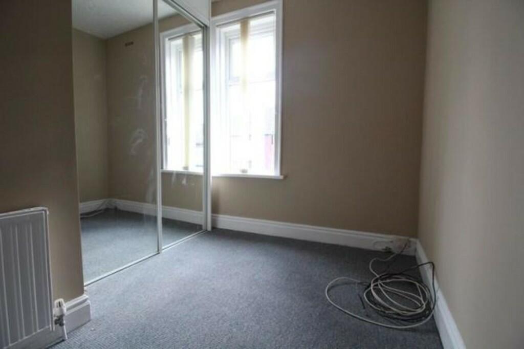 2 bed House