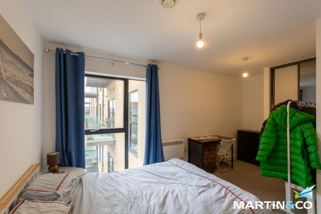 1 bed Apartment