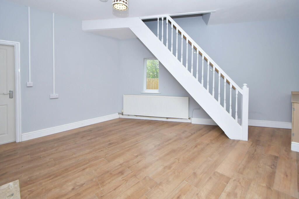 2 bed Terraced