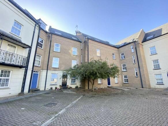 2 bed Apartment
