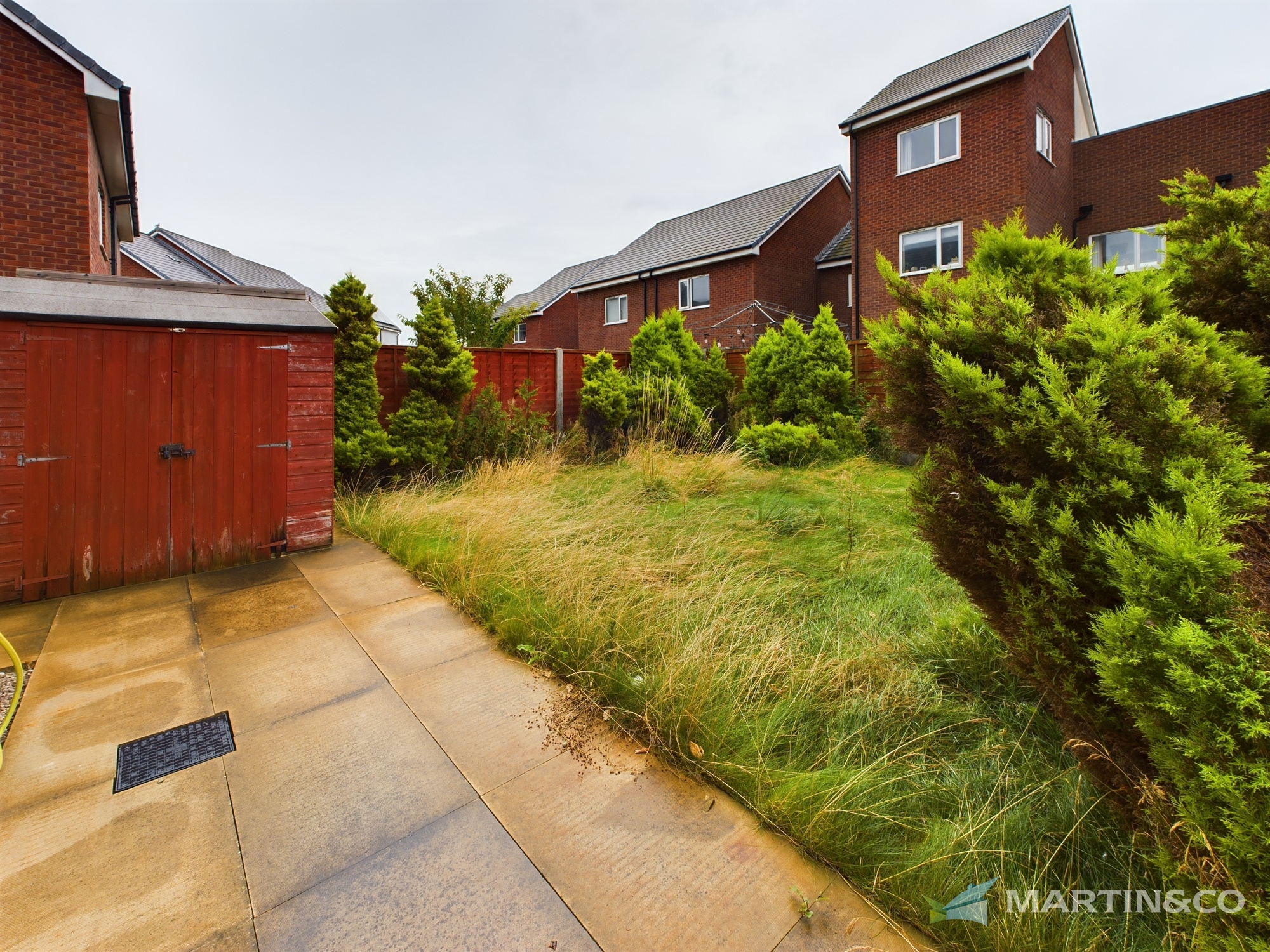 4 bed Terraced