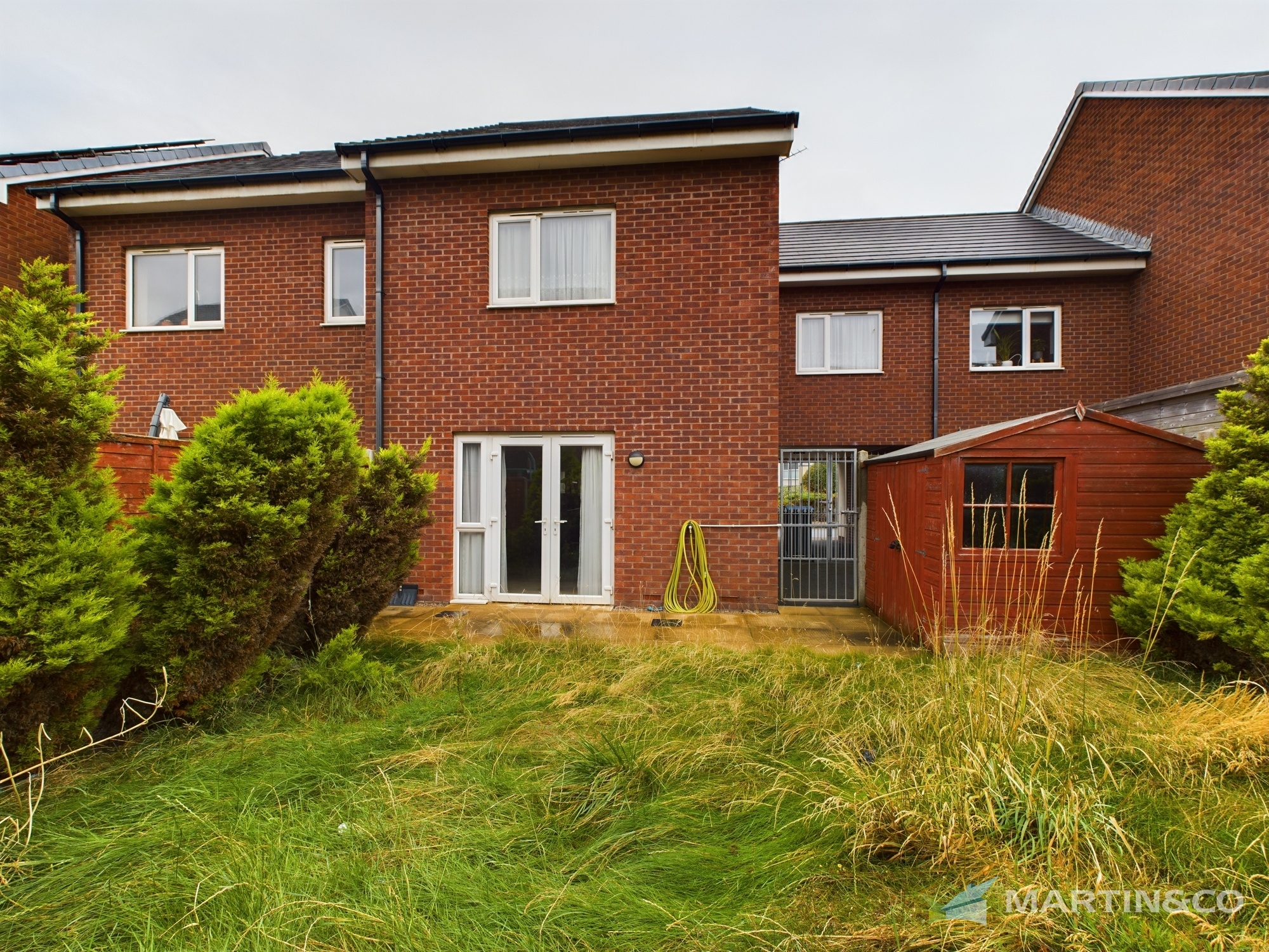 4 bed Terraced