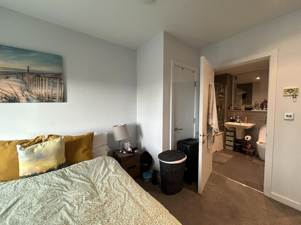 2 bed Apartment