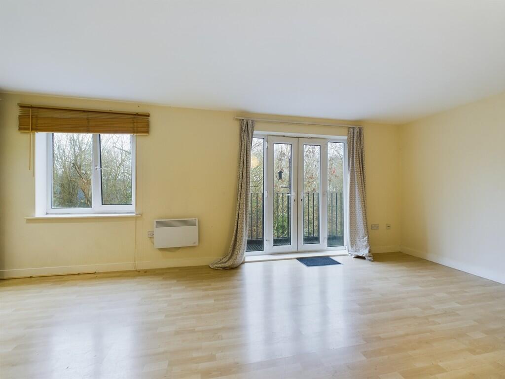 3 bed Apartment