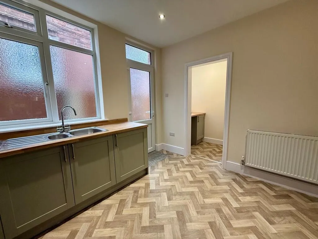 3 bed Semi-Detached