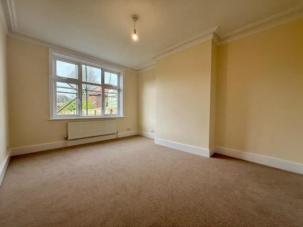 3 bed Semi-Detached