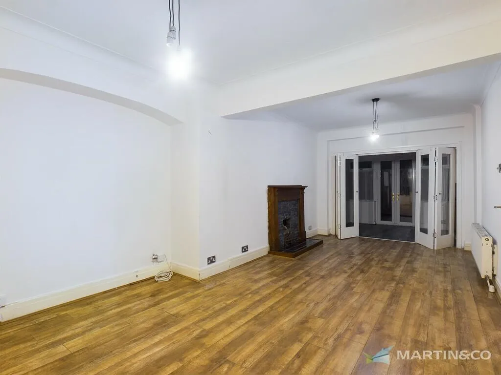 3 bed Semi-Detached