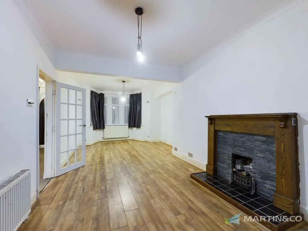 3 bed Semi-Detached
