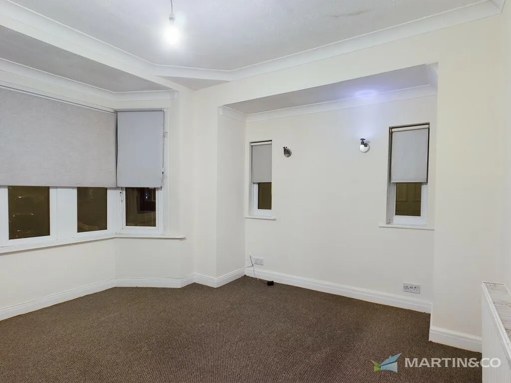 3 bed Semi-Detached