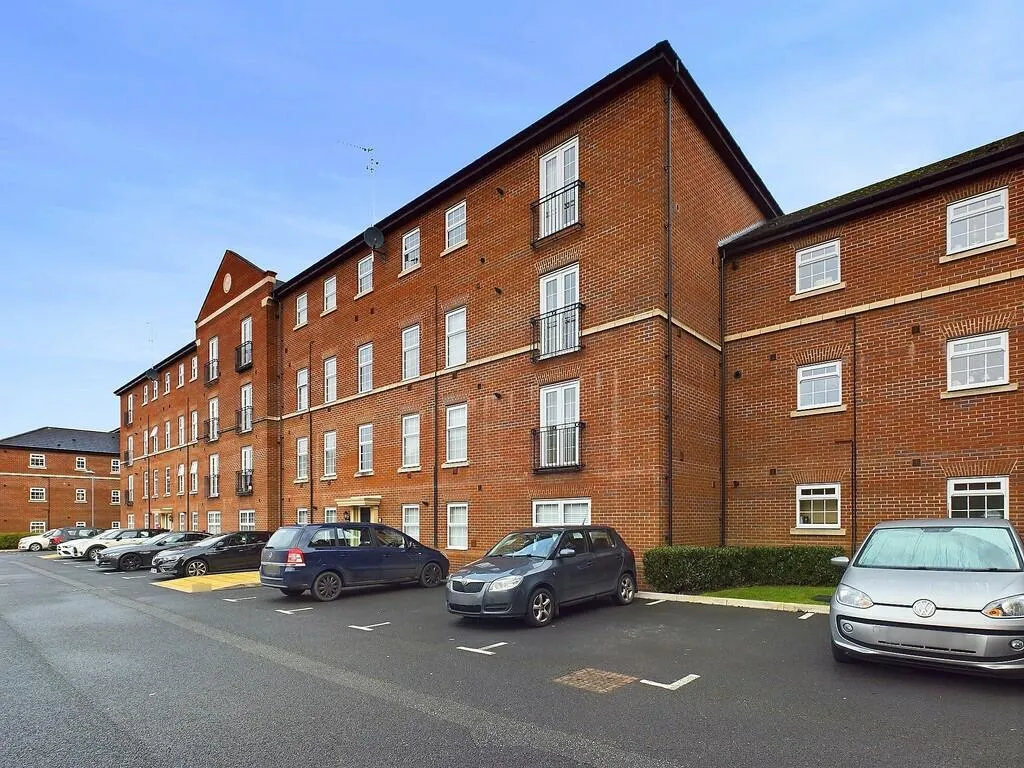 2 bed Apartment