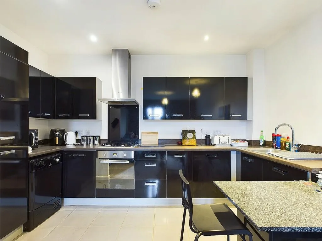 2 bed Apartment