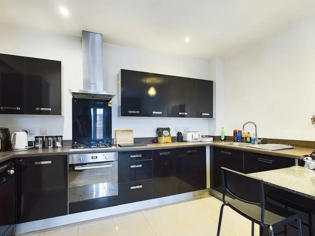 2 bed Apartment