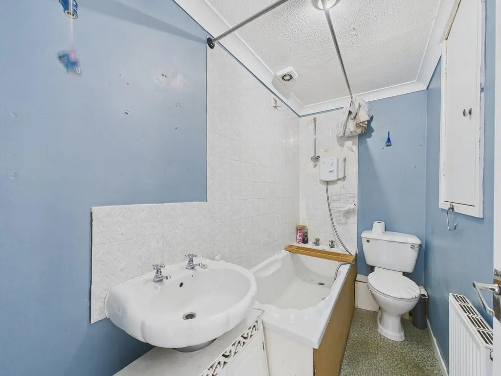 2 bed Town House