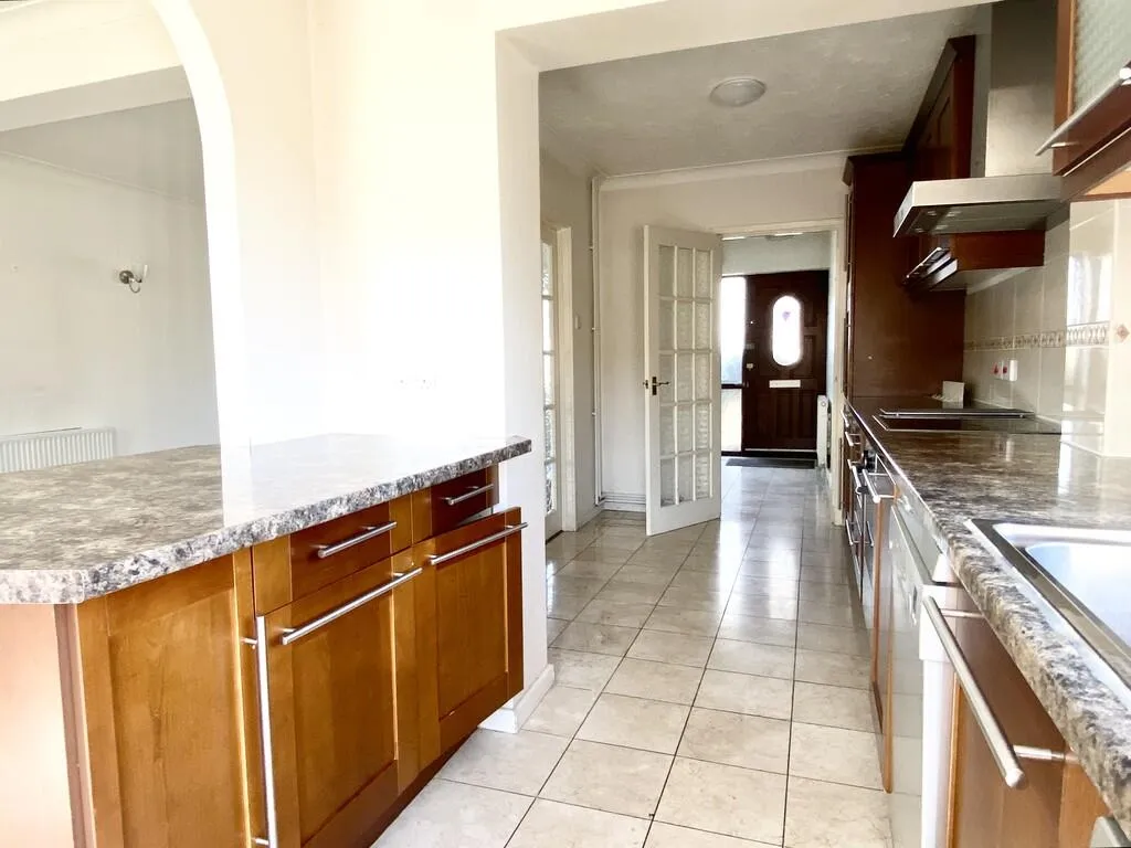 4 bed Bungalow