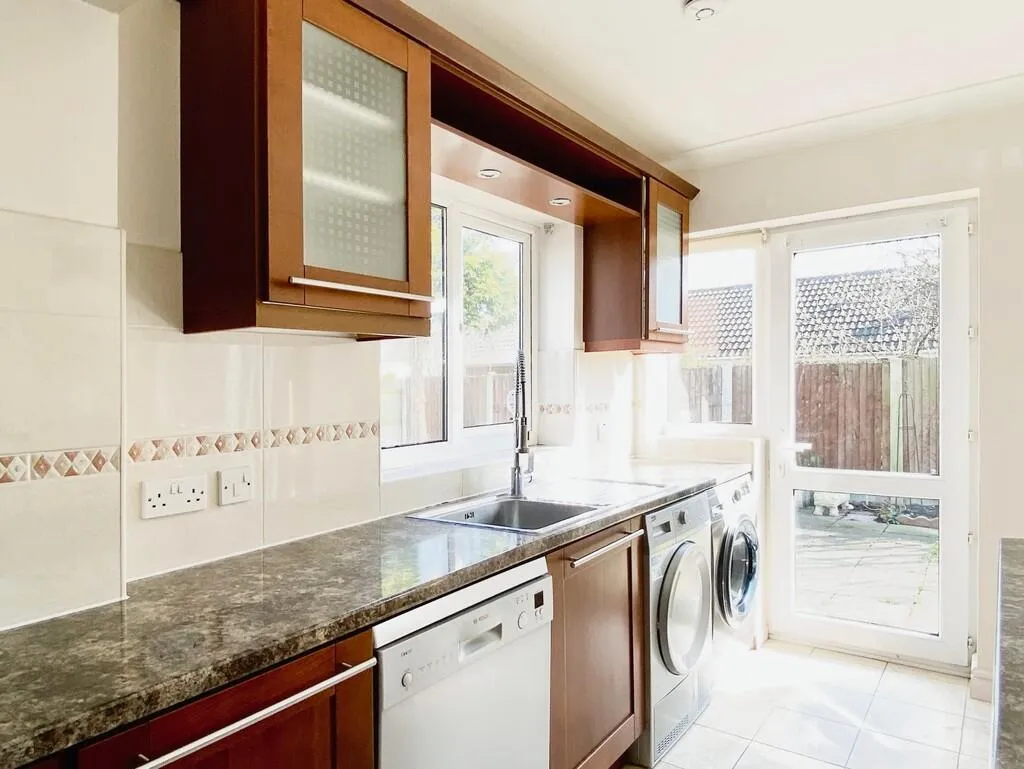 4 bed Bungalow