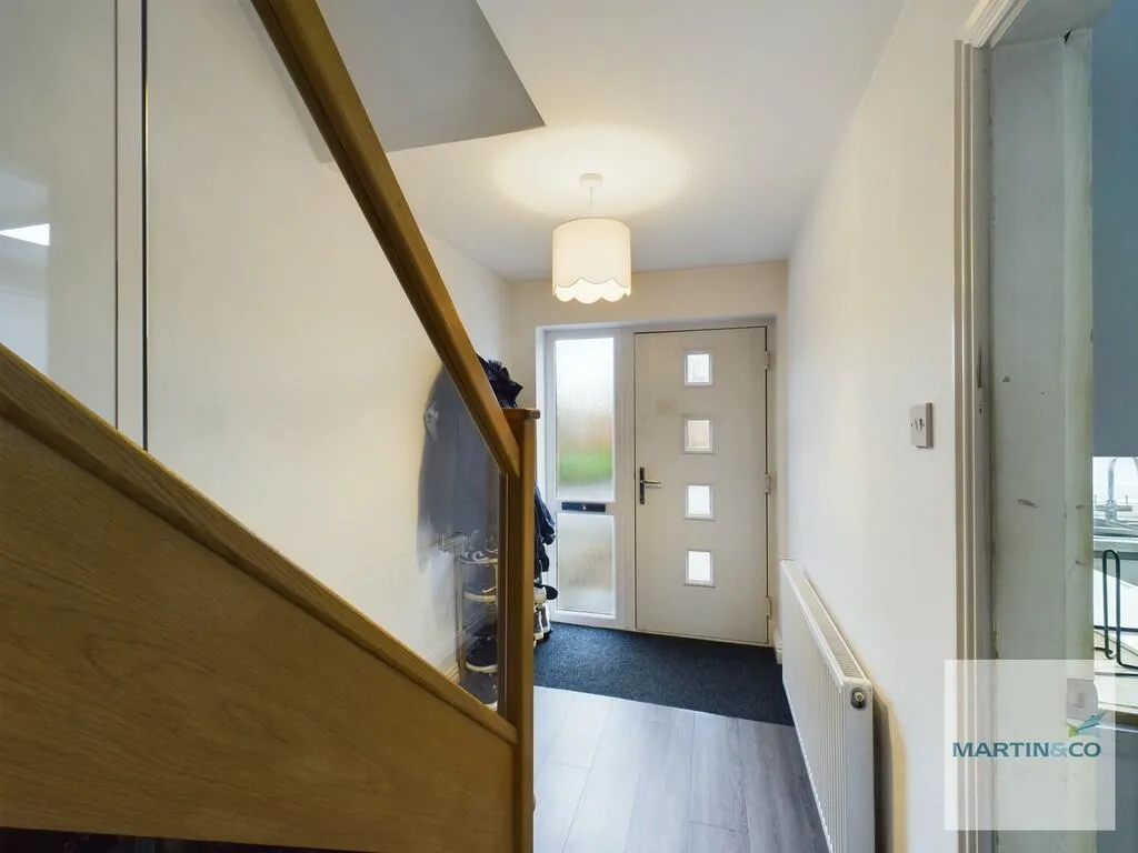 3 bed Semi-Detached