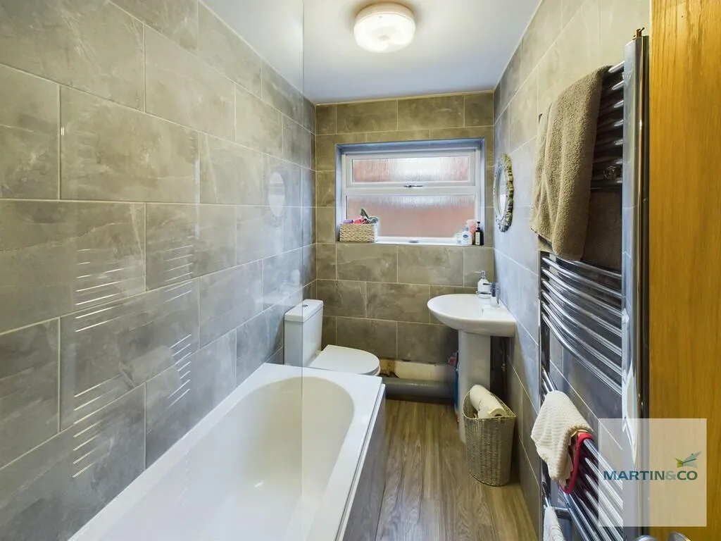 3 bed Semi-Detached
