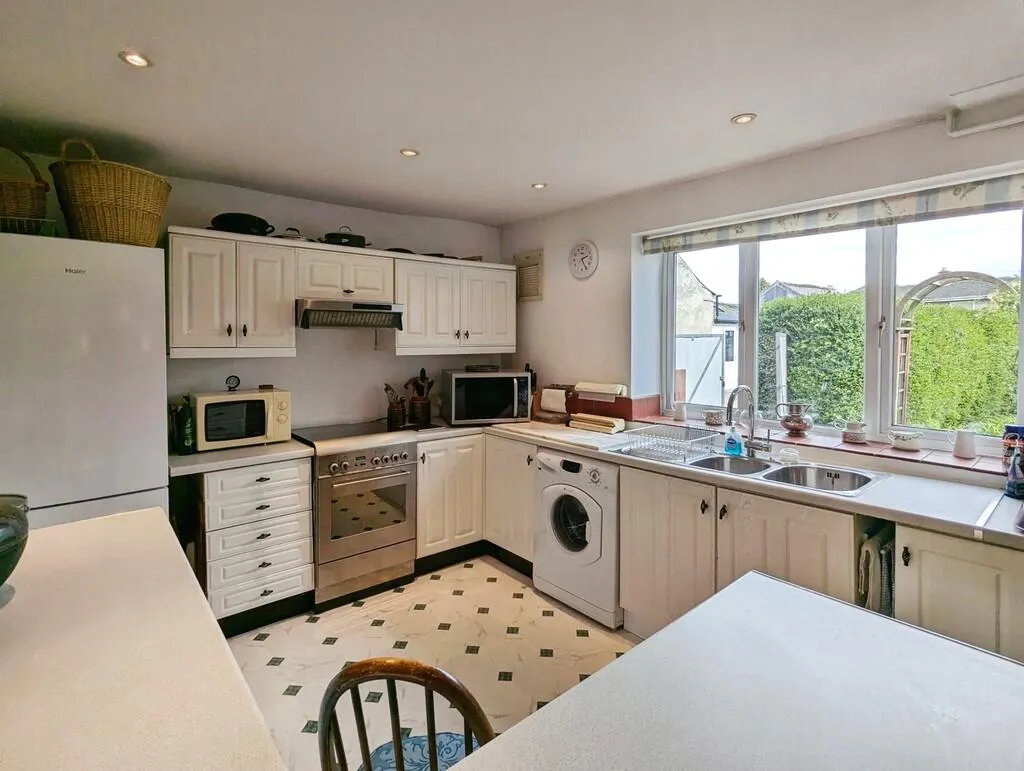 2 bed Terraced