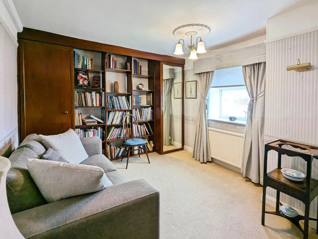 2 bed Terraced