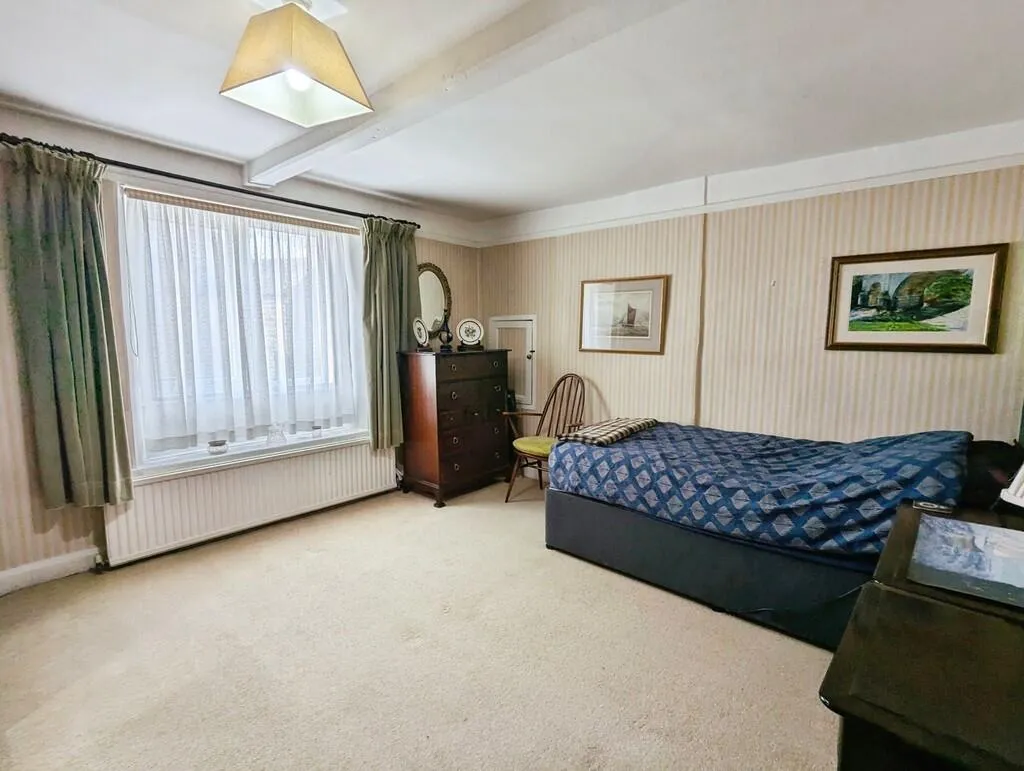 2 bed Terraced