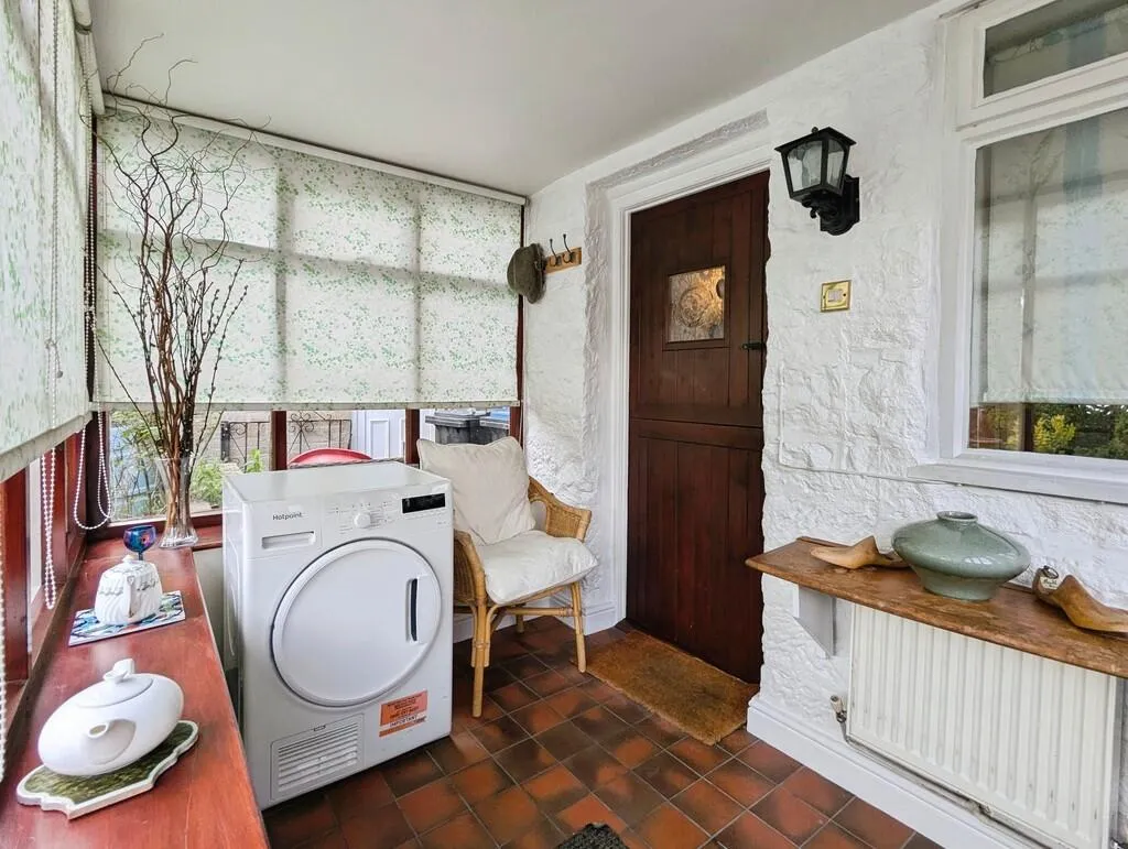 2 bed Terraced