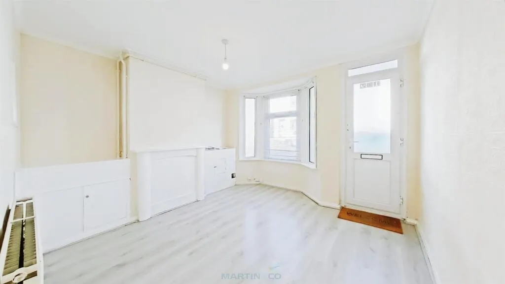 3 bed Terraced