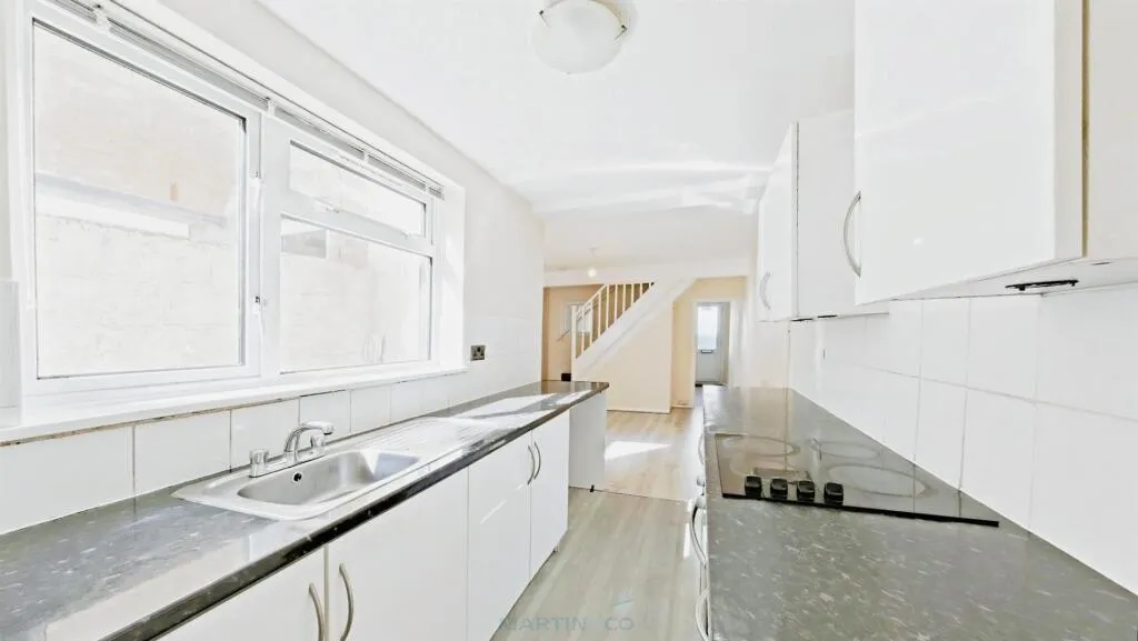 3 bed Terraced