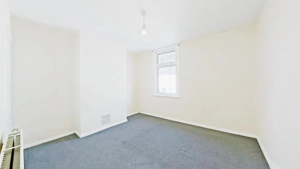 3 bed Terraced