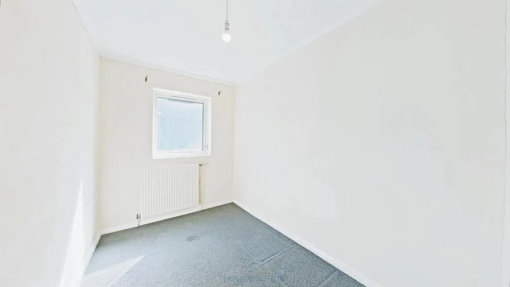 3 bed Terraced