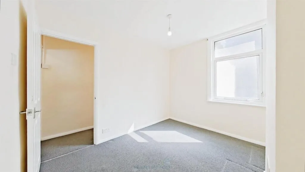 3 bed Terraced